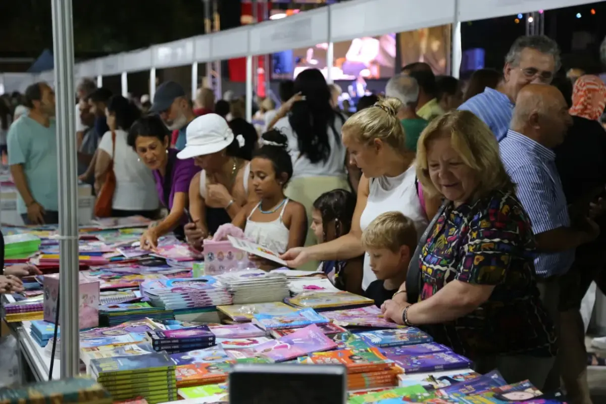 8. Edremit Kitap Fuarı 17 Ağustos'ta Başlıyor