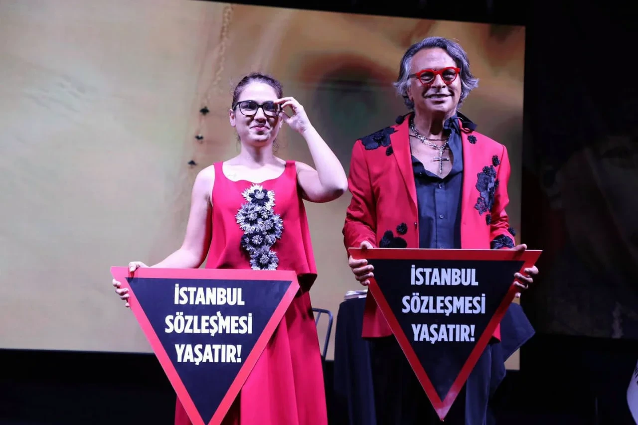 8. Edremit Kitap Fuarı Yedi Günlük Şöleni Coşkuyla Noktaladı