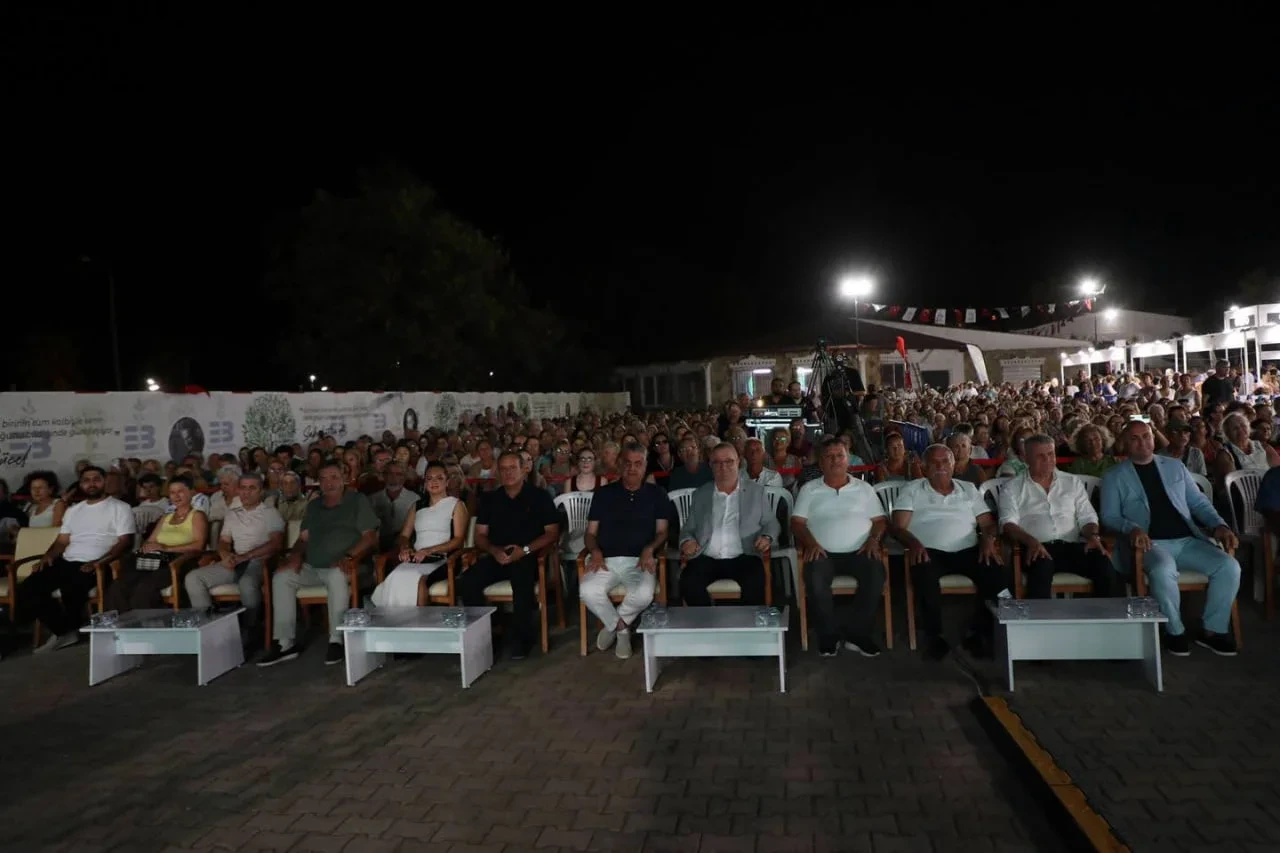 8. Edremit Kitap Fuarı Yedi Günlük Şöleni Coşkuyla Noktaladı