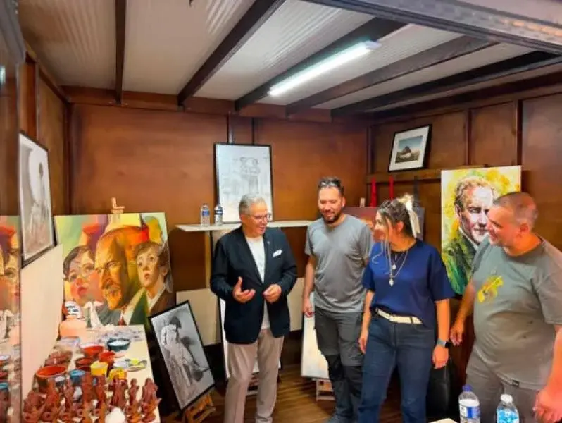 Bandırma Sanat Sokağı Yeni Sergisini Açtı