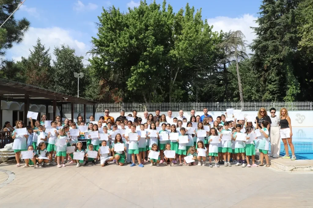 Gönen Belediyesi Yaz Spor Okulları'nda 312 Çocuk Sertifika Aldı