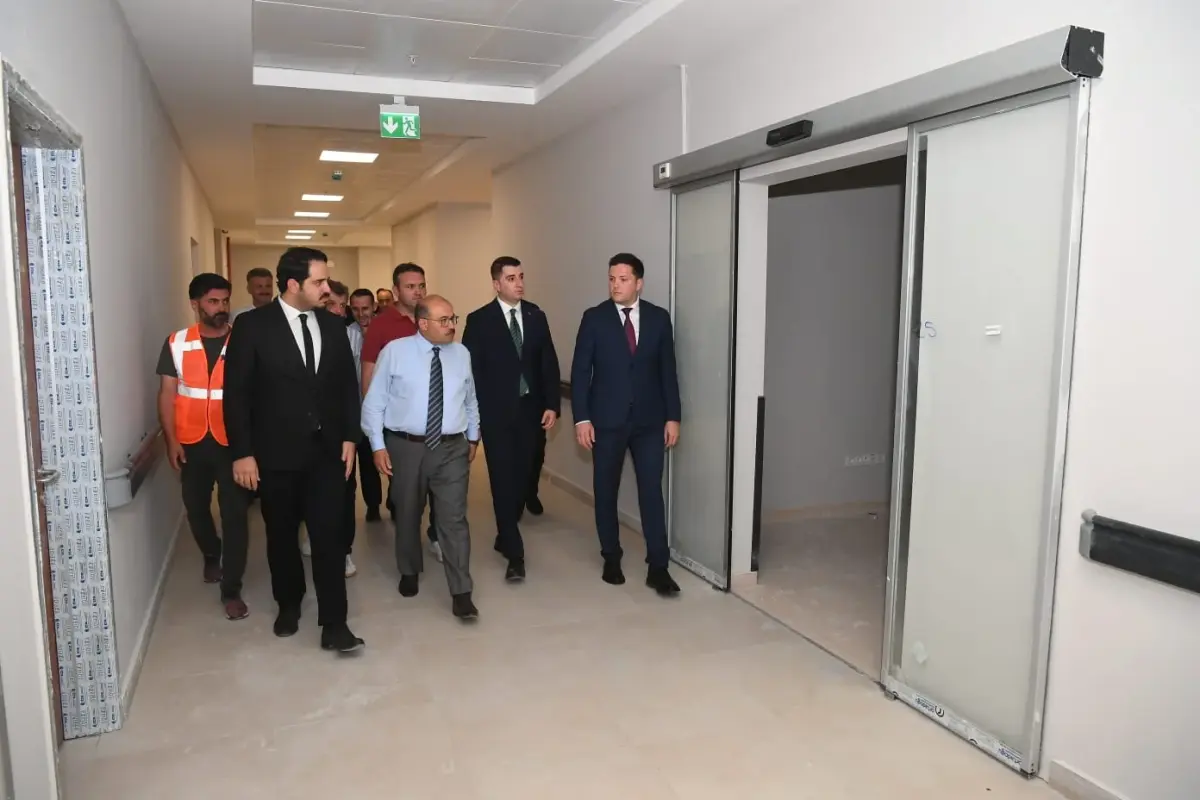 Ustaoğlu Sındırgı Devlet Hastanesi'ni Denetledi